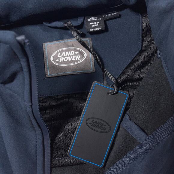 Land Rover Full Zip Softshell Jacket Womens XL Blue Rare Tuck Away Hood NWT‎ - Picture 9 of 16